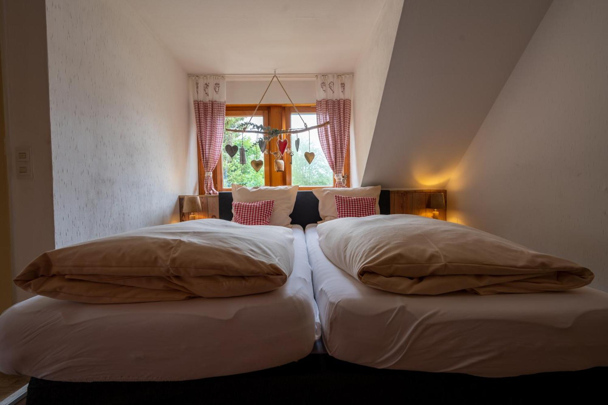 Bed and Breakfast Zur Schmitte Schmallenberg Exterior foto